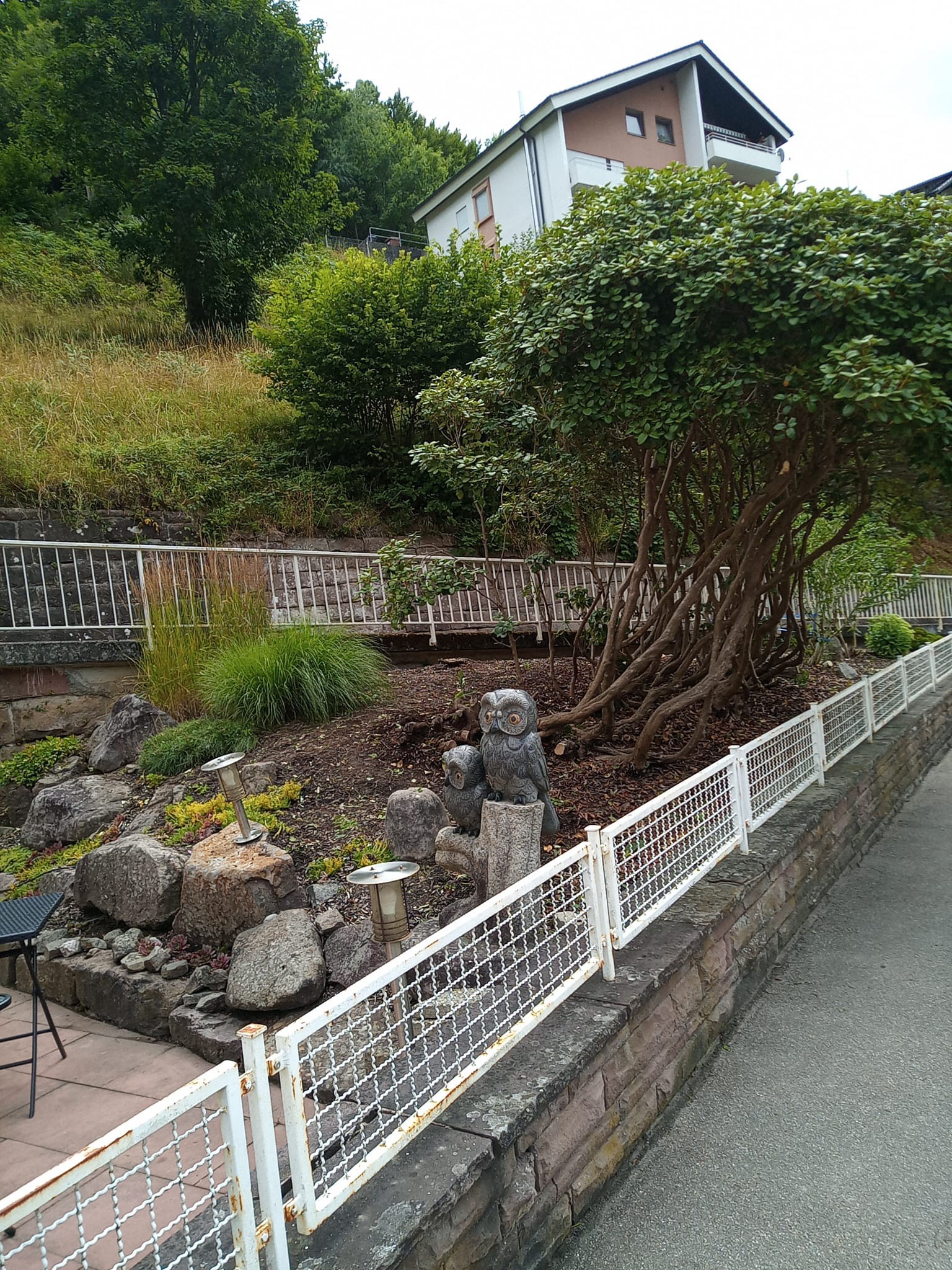 Blick auf den bearbeiteten Garten