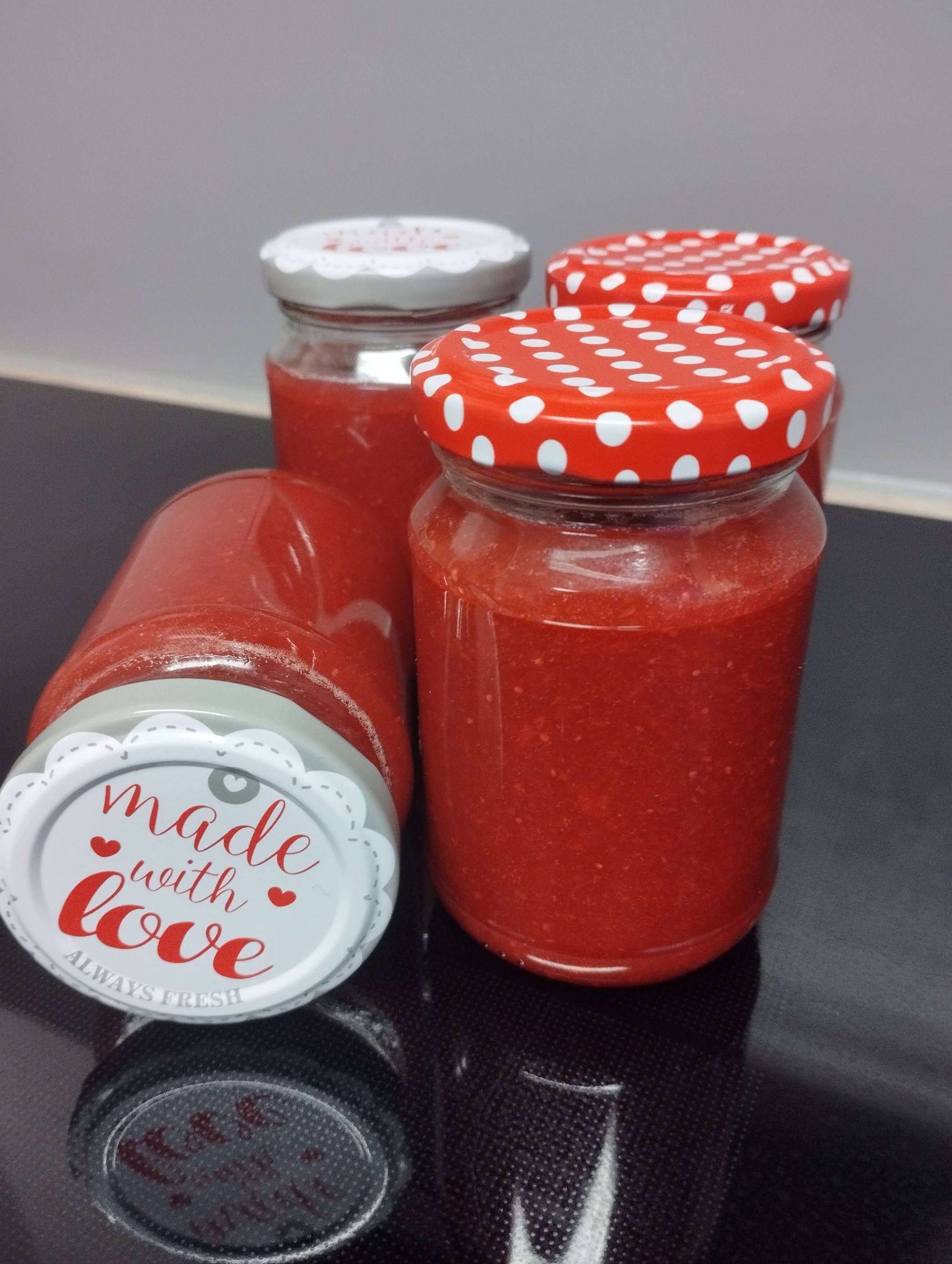 Fertig zubereitete Marmelade