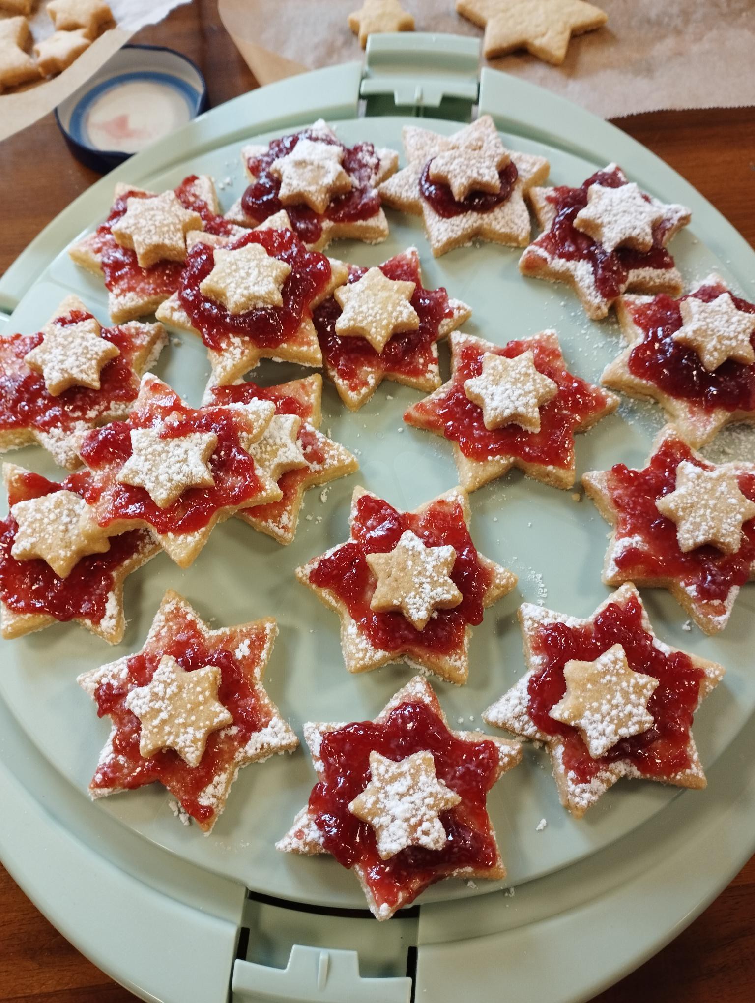 Fertig gestellte Pl&auml;tzchen