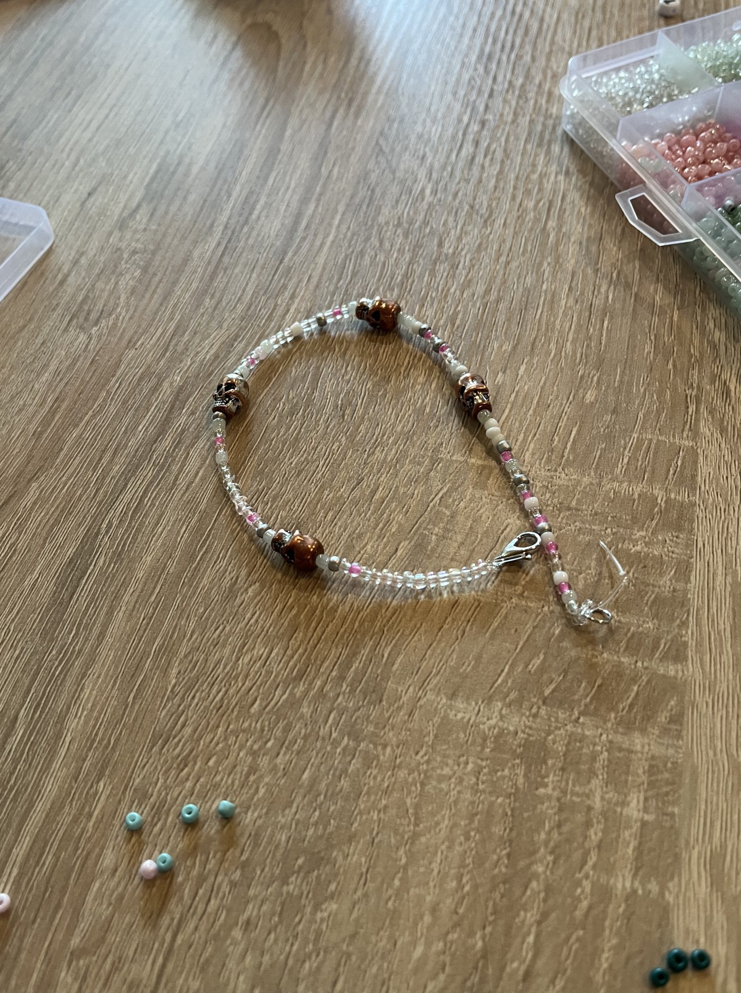 Selbstgebastelte Perlenkette